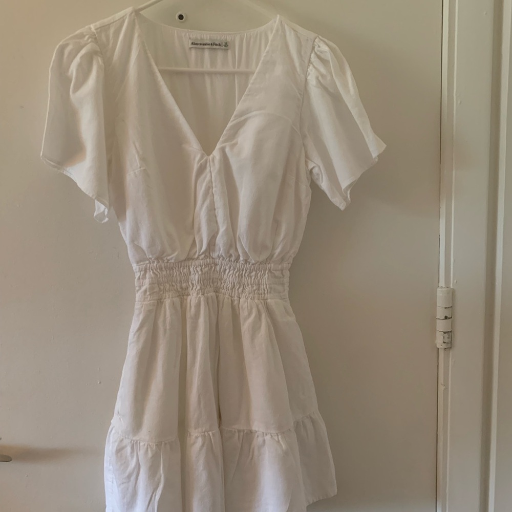 Women’s Abercrombie & Fitch White Dress size xs